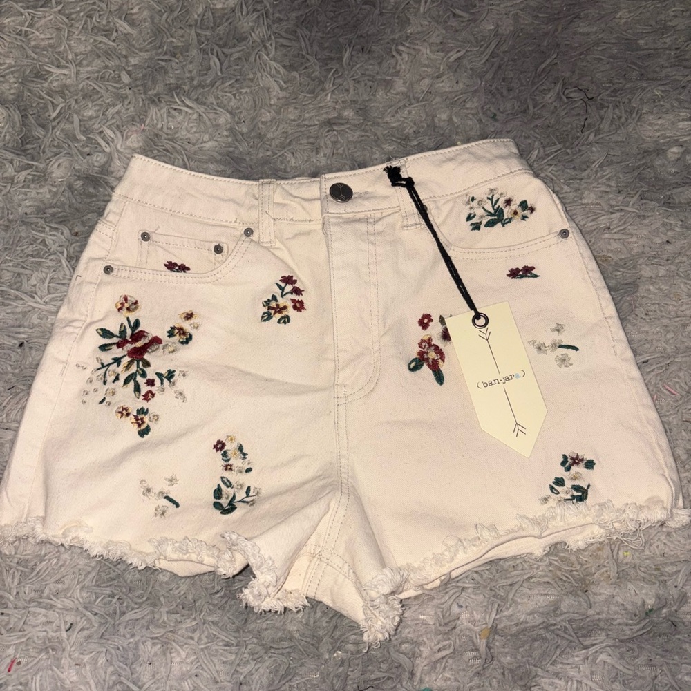 Embroidered Floral Women's Jean Shorts